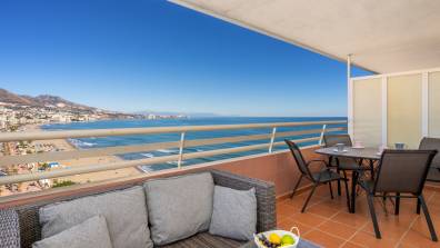 Beachfront sea view Stella Maris apartment in Fuengirola by Costarentals - Ref 36