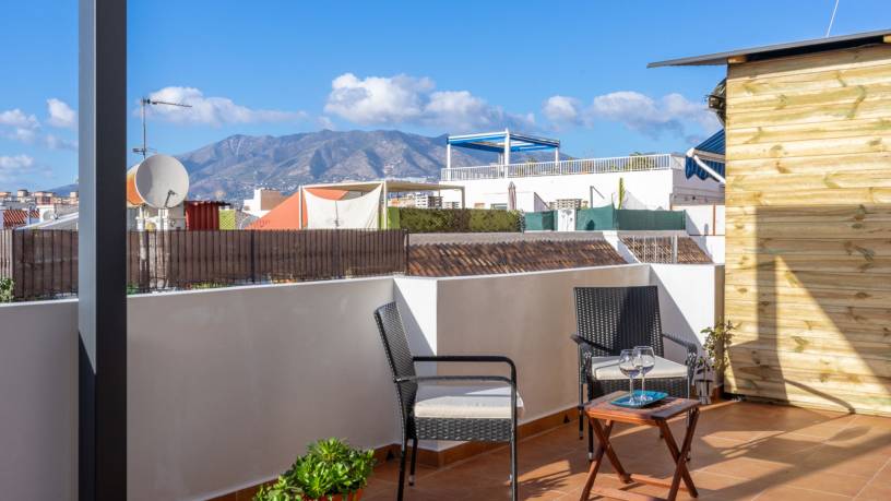 Front line beach apartment in Fuengirola Ref 14