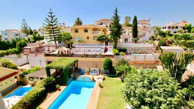Private Pool Villa with Sea Views near the Beach by Costarentals - Ref 249