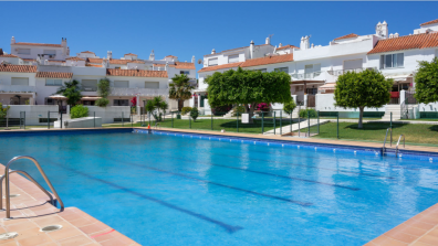 Casas Vacacionales con Piscina